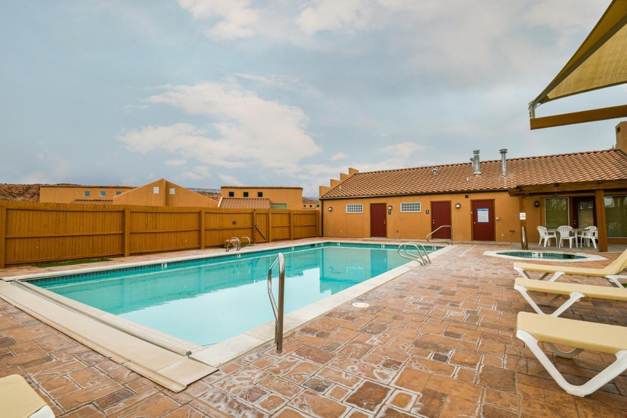 Rv M4 - Moab Get Away And Great Price For The Family! Villa Eksteriør billede