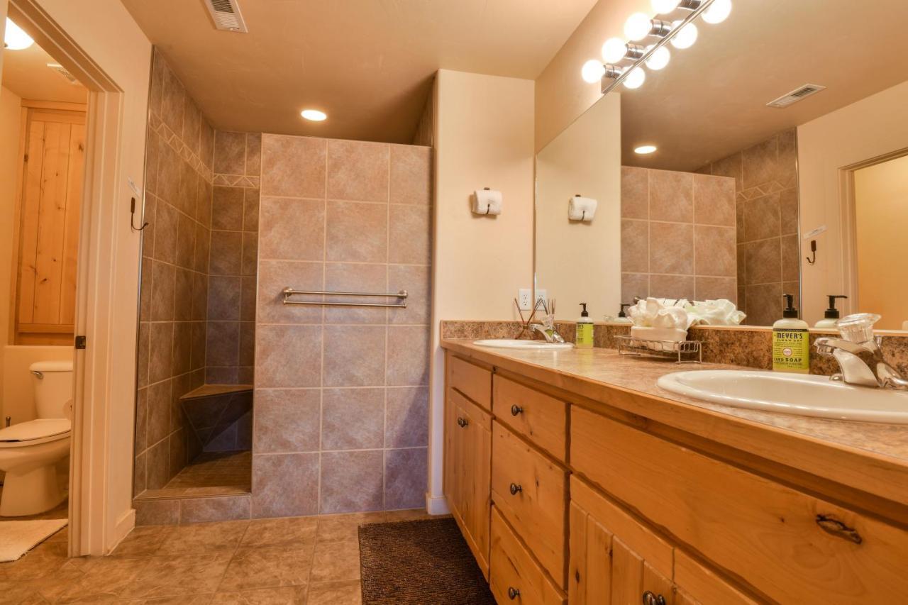 Rv M4 - Moab Get Away And Great Price For The Family! Villa Eksteriør billede