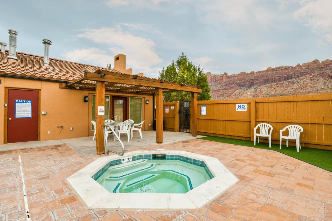 Rv M4 - Moab Get Away And Great Price For The Family! Villa Eksteriør billede
